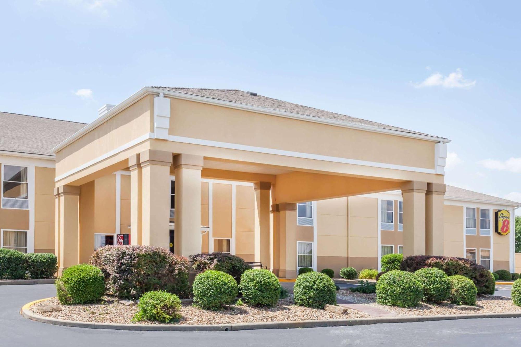Super 8 By Wyndham Evansville North Stacer Exterior photo